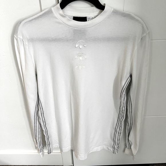 Like New Adidas x Alexander Wang long sleeve T-shirt